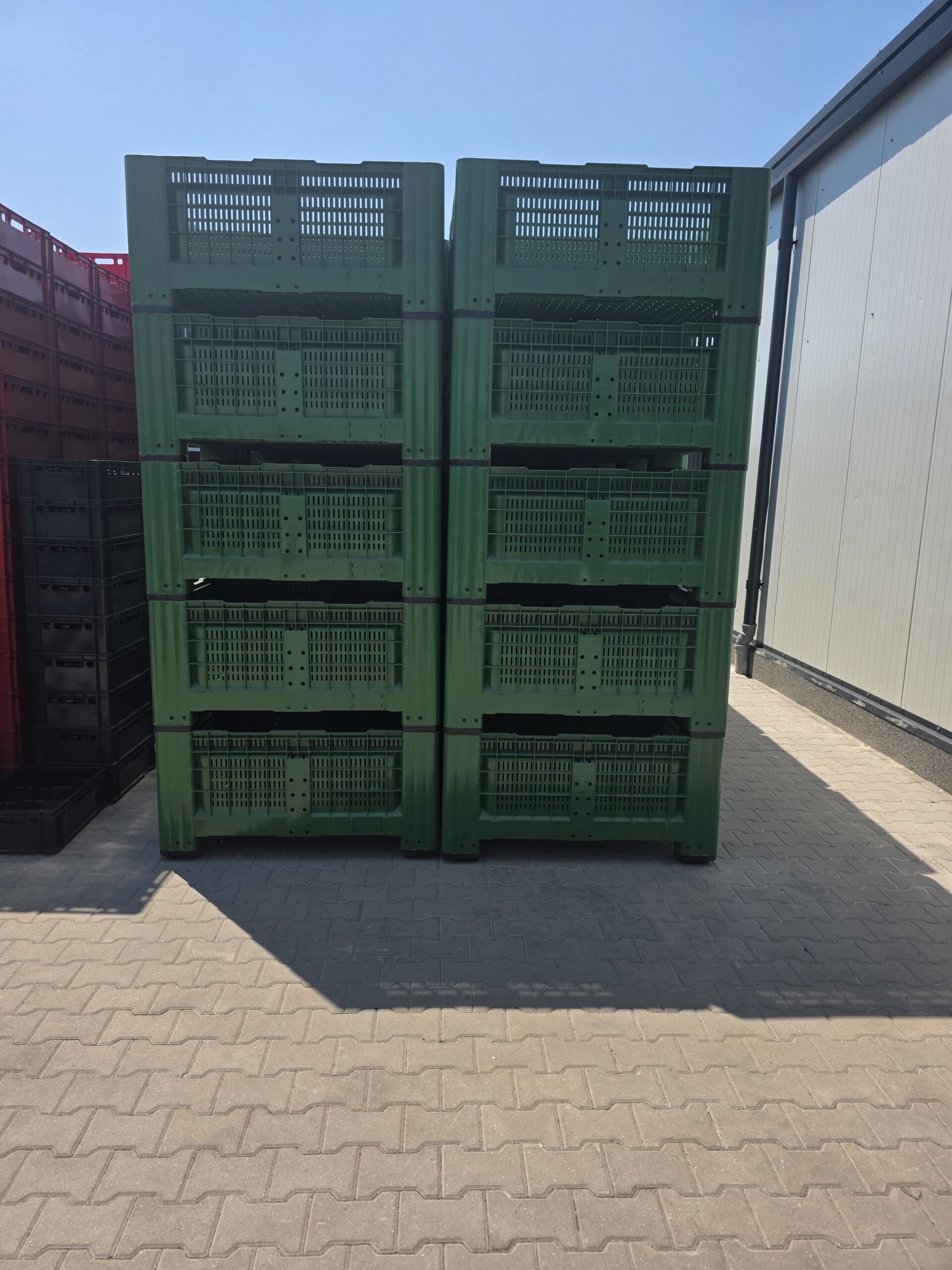 Box palet plastic cu 4 picioare perete plin100x120x580mm - imagine 2